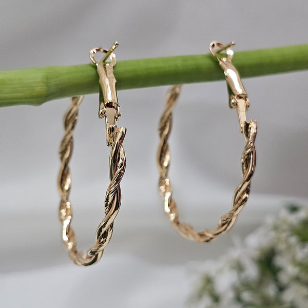 Memat Hoops Earrings